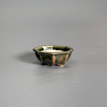 Hand-Trimmed Hexagonal Flower Pot — alternate view 3