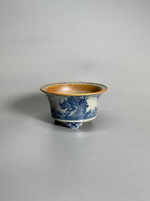 Dragon Among the Waves Coarse Stoneware Tripod Pot