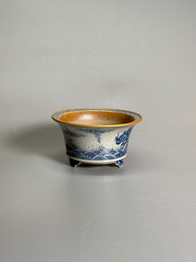 Dragon Among the Waves Coarse Stoneware Tripod Pot