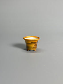 Golden Ochre Landscape Tripod Pot